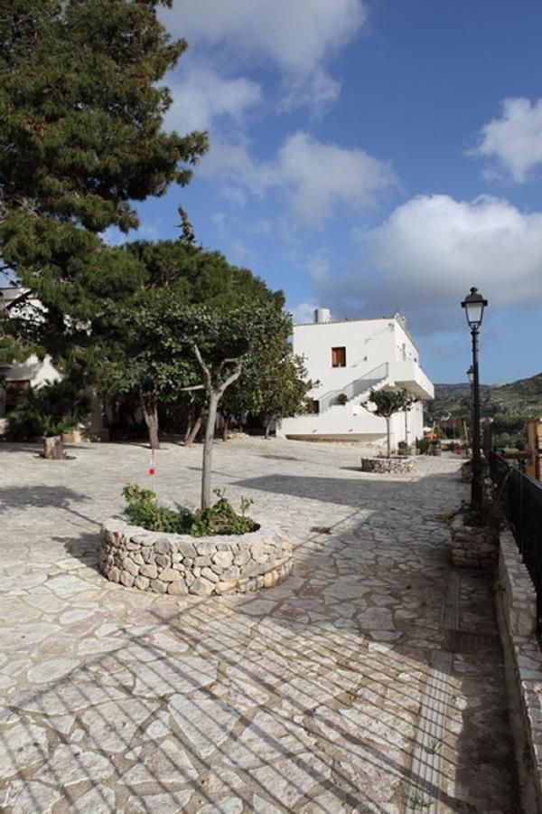 Casa Vacanze Il Cortile กุสโตนาชี ภายนอก รูปภาพ